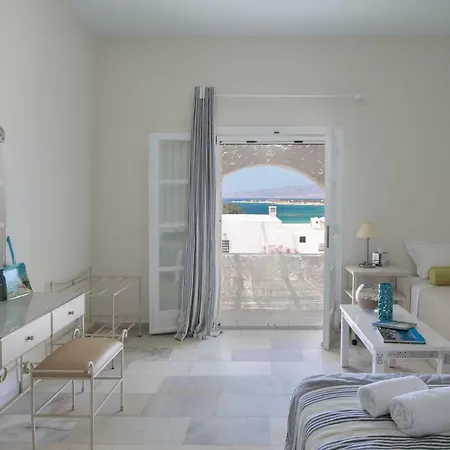 Manolis Studio Agiassos