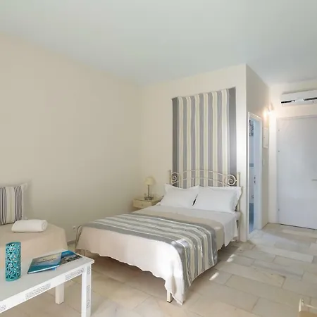 Manolis Studio Agiassos